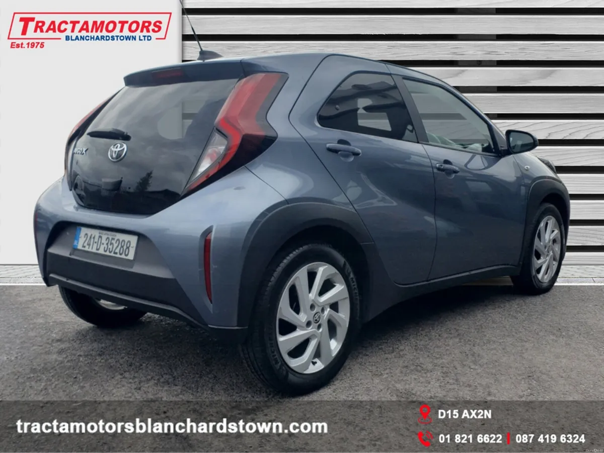 Toyota Aygo X PULSE - Image 3