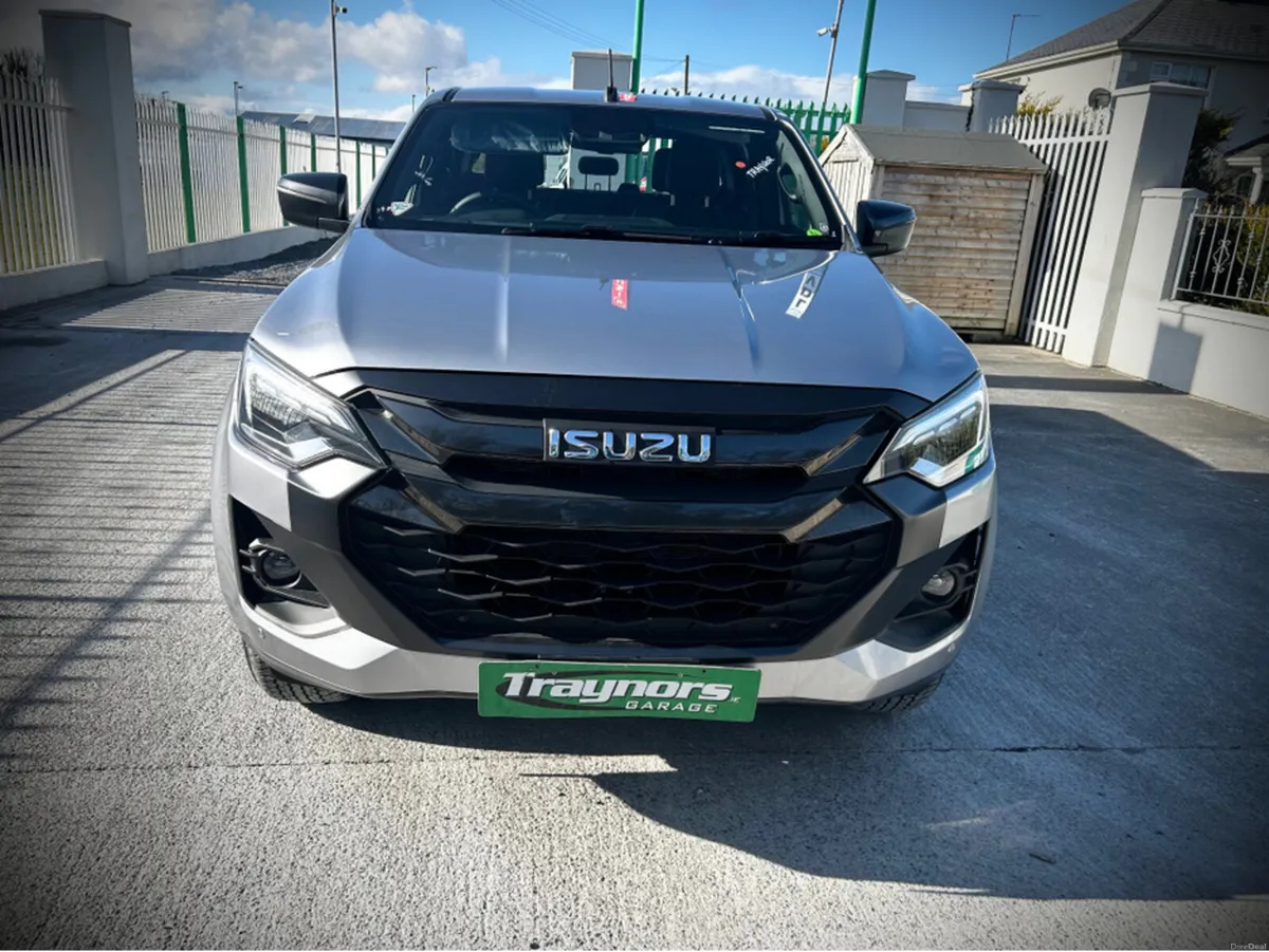 Isuzu D-Max LSE AUTO €333 ROAD TAX - Image 4