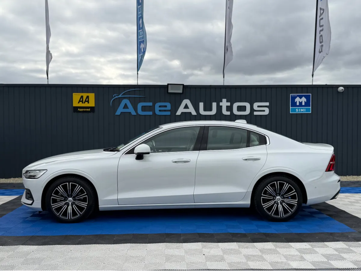 Volvo S90 INSCRIPTION T5 - 2.0L PETROL - AUTO - 12 - Image 4