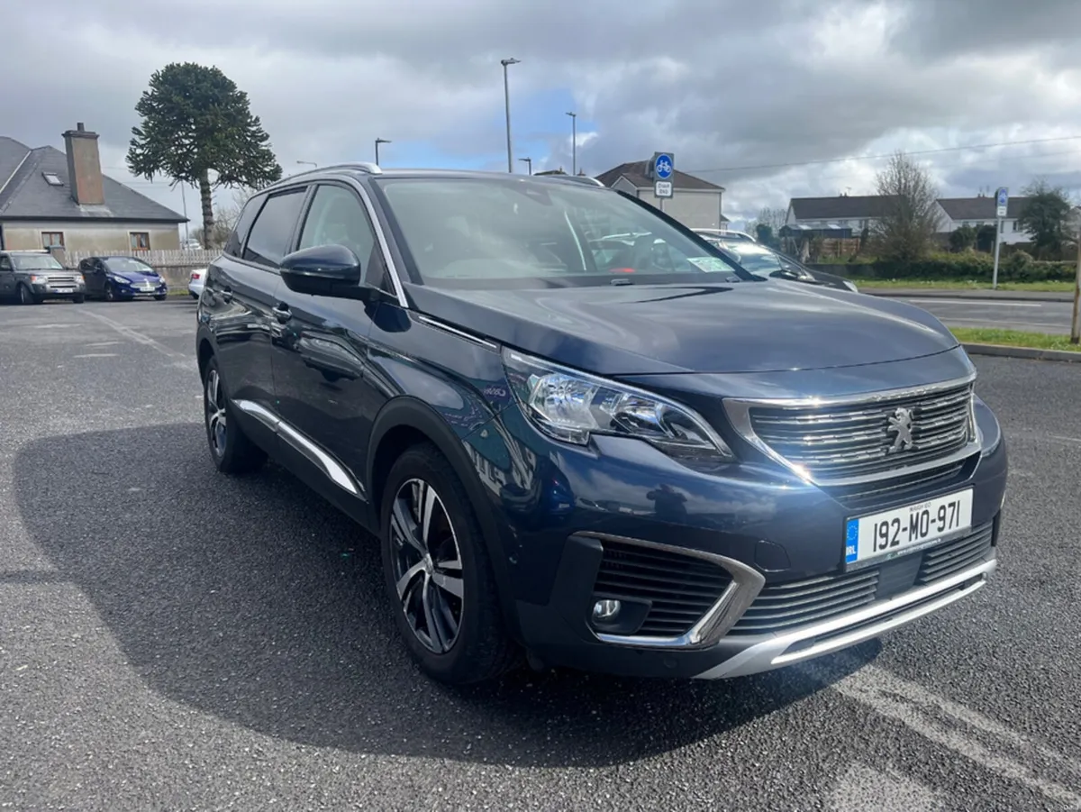 Peugeot 5008 1.5 ALLURE BLUE HDI 130HP S/S 5DR - Image 3