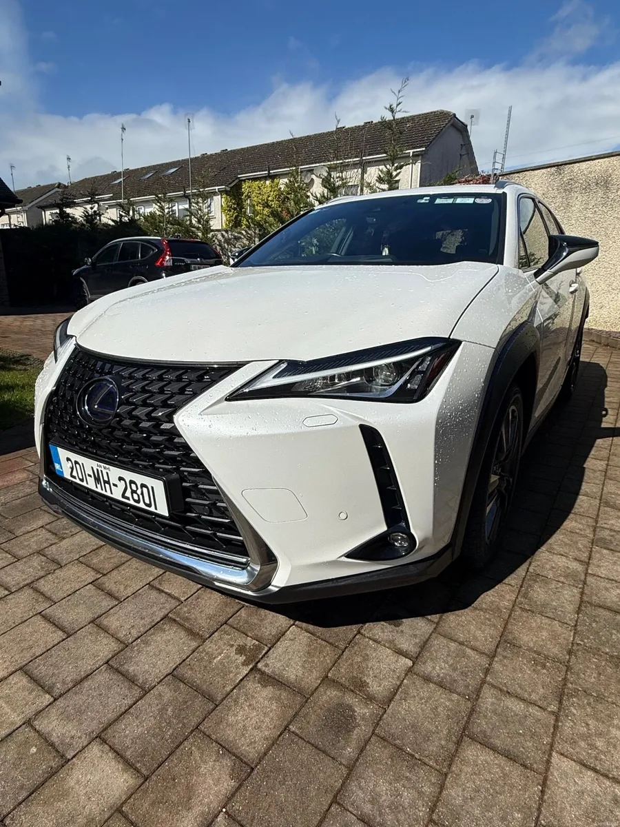 Lexus UX 2020 - Image 4