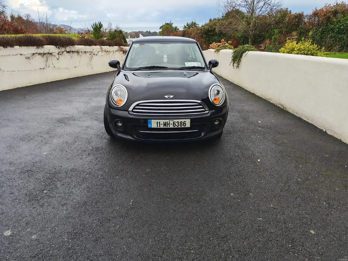 Mini Cooper 2011 - Image 4
