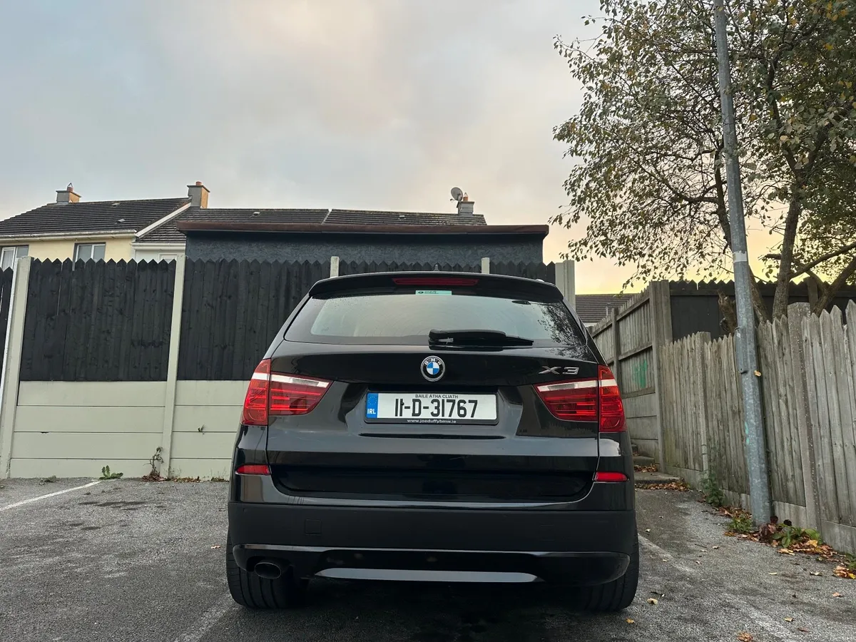 BMW X3 2011 - Image 2