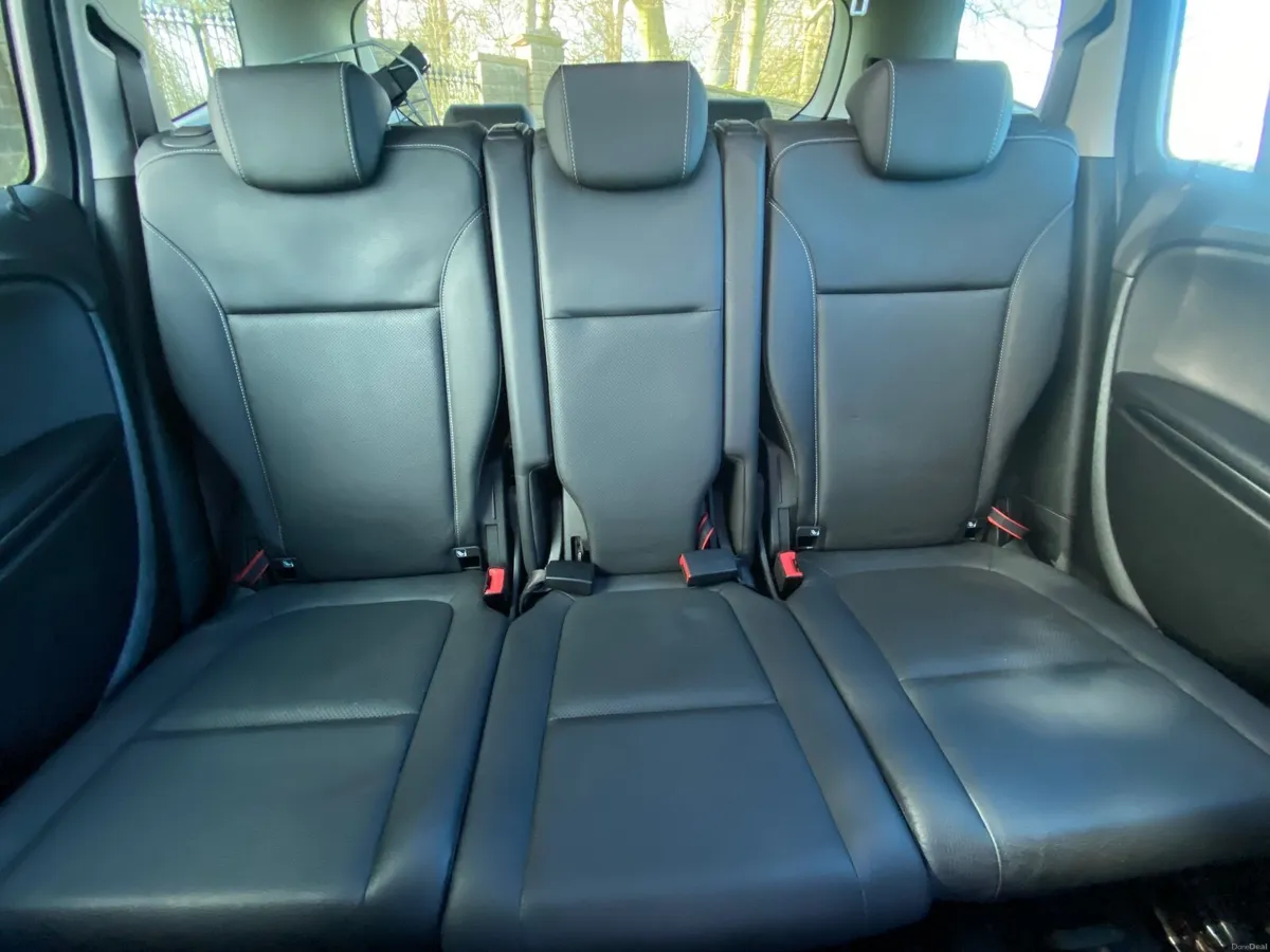 Opel Zafira 2017 - Image 2