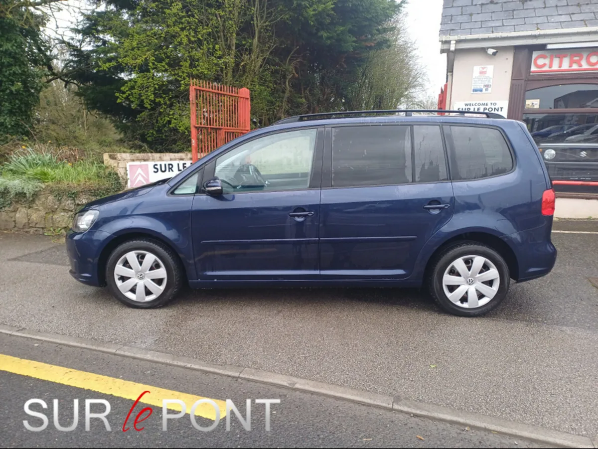 Volkswagen Touran Comfortline 7-Seater TSI - Image 4