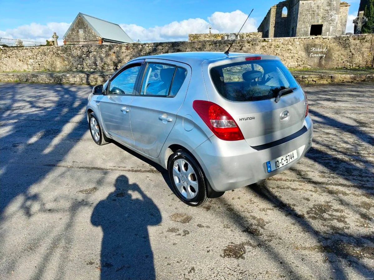 Hyandai i20 - Image 3