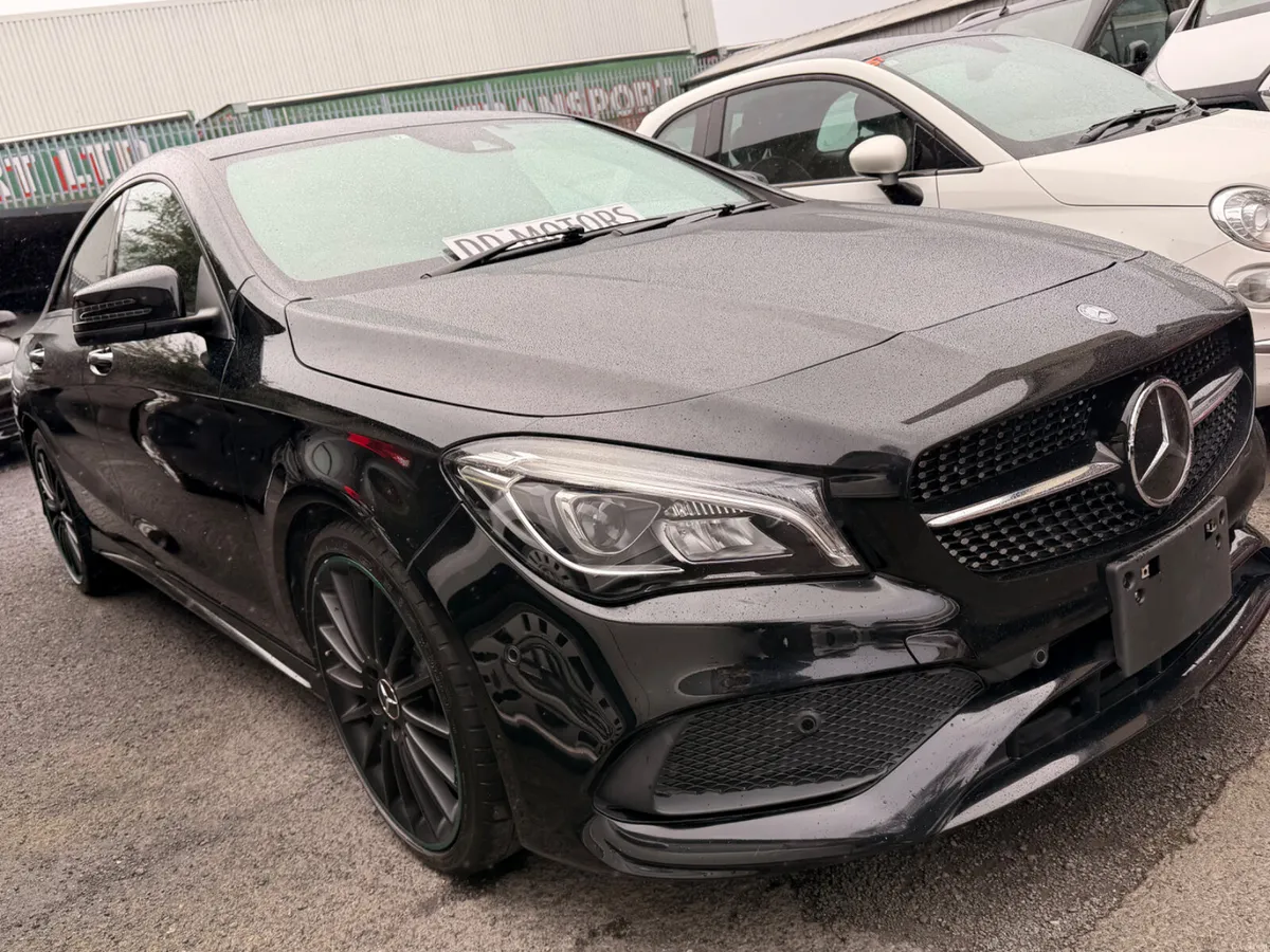 Mercedes- Benz  CLA 2017 (172)1.6 Automatic - Image 3