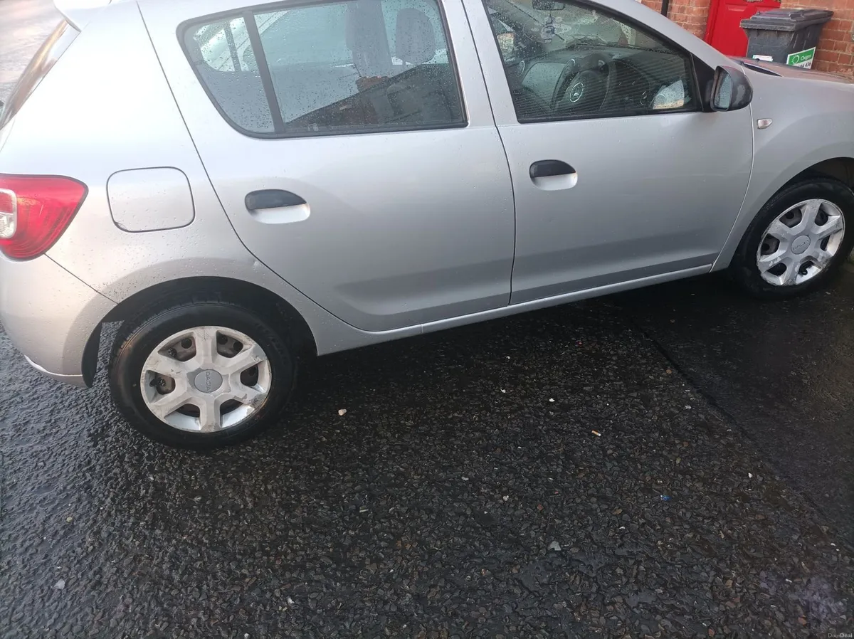 Dacia Sandero 2013 - Image 4
