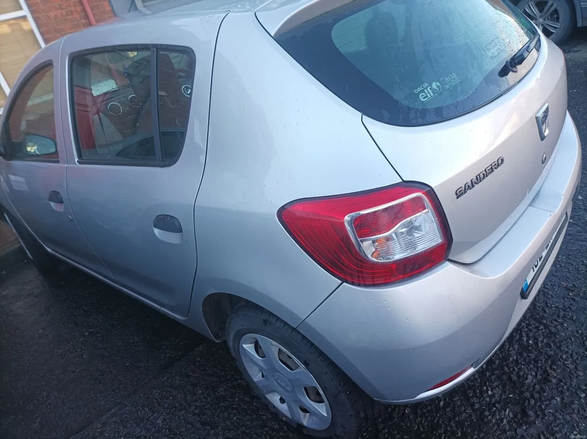 Dacia Sandero 2013 - Image 2