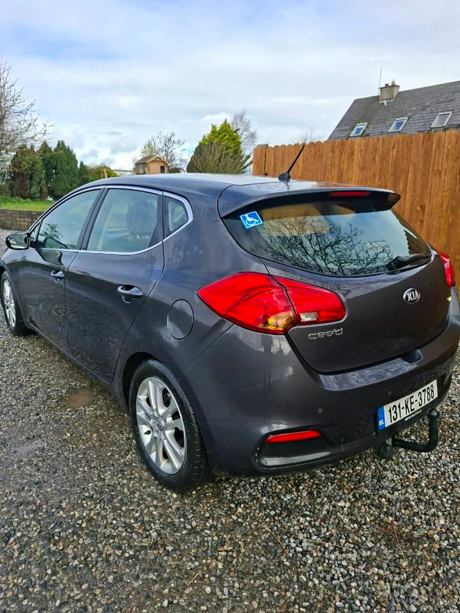 KIA CEED 2013 - Image 3