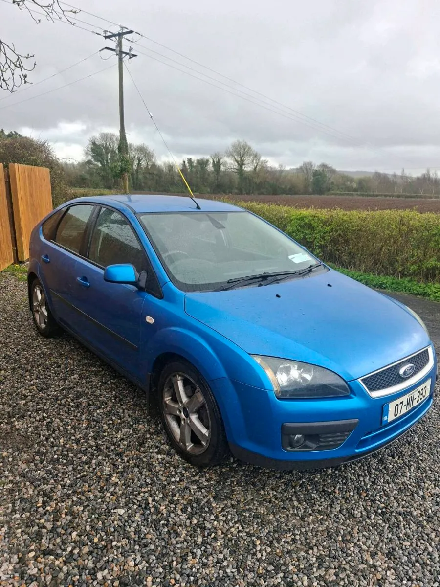 FORD FOCUS 2007 - Image 2