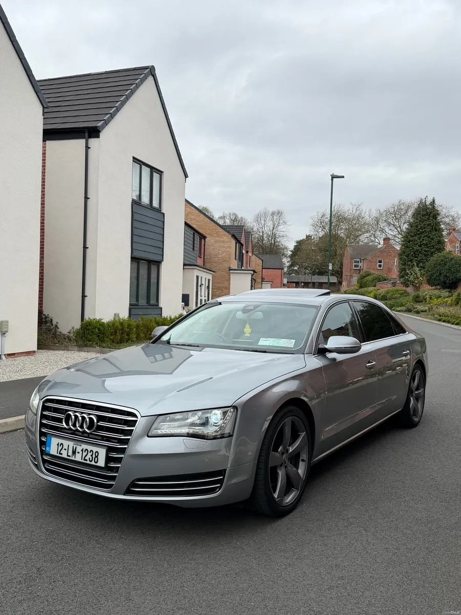 Audi A8L executive 2012 3.0D - Image 3