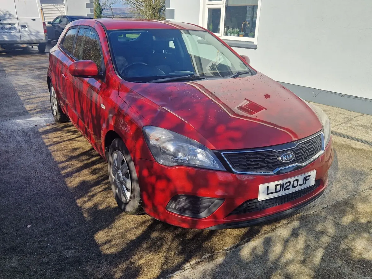 Kia Ceed 2012 - Image 4