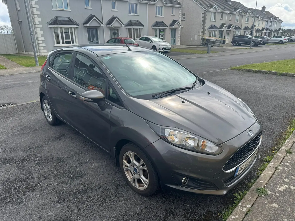 Ford Fiesta 2016 - Image 2