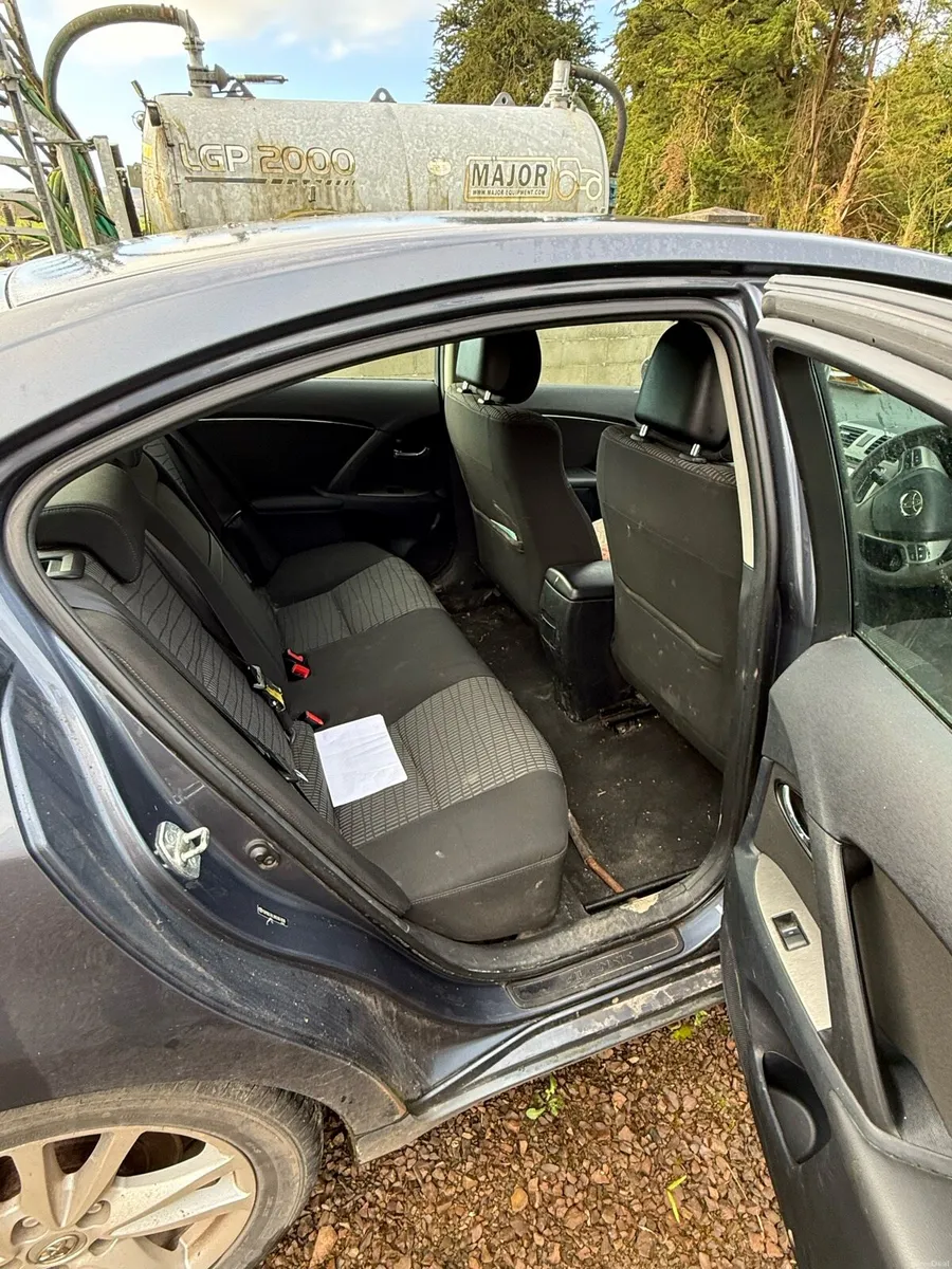 Toyota Avensis - Image 6