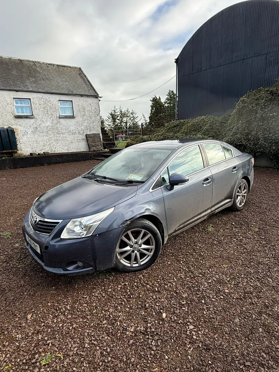 Toyota Corolla - Image 2