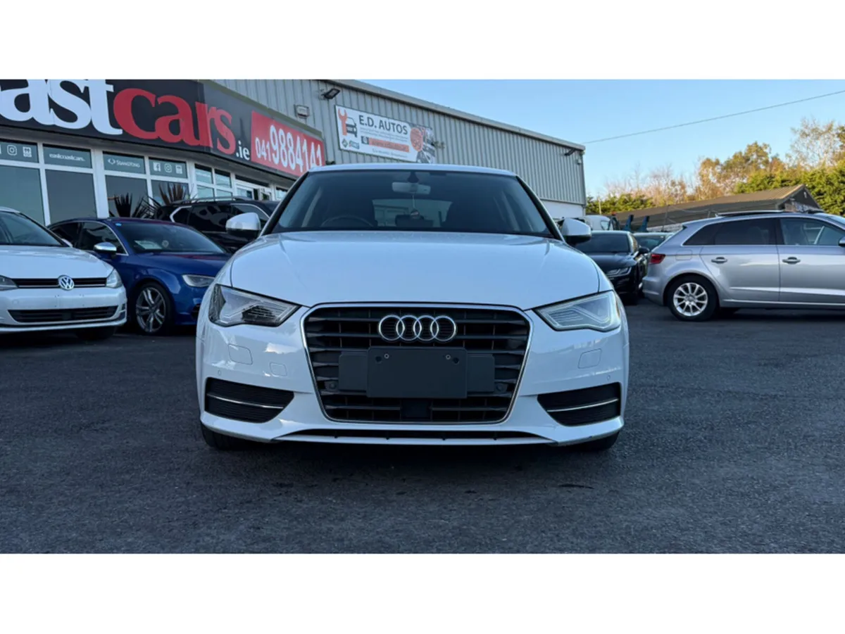 Audi A3 161 // 1.4 TFSI // AUTOMATIC // ONLY 61 K/ - Image 2