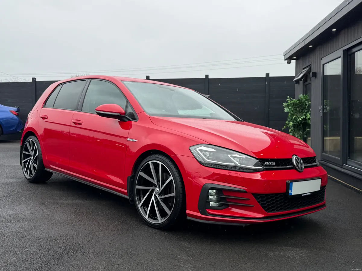 2018/181 VOLKSWAGEN GOLF GTD - Image 3