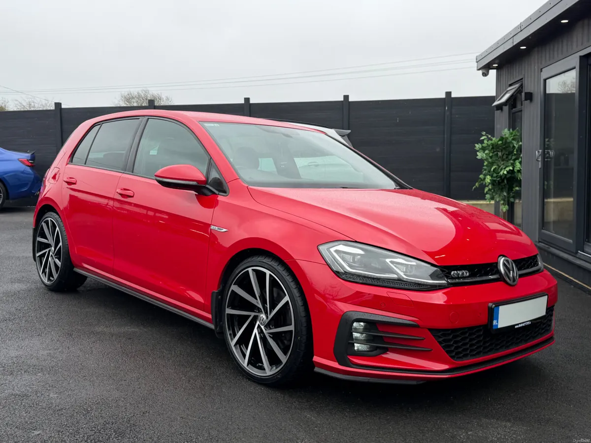 2018/181 VOLKSWAGEN GOLF GTD - Image 4