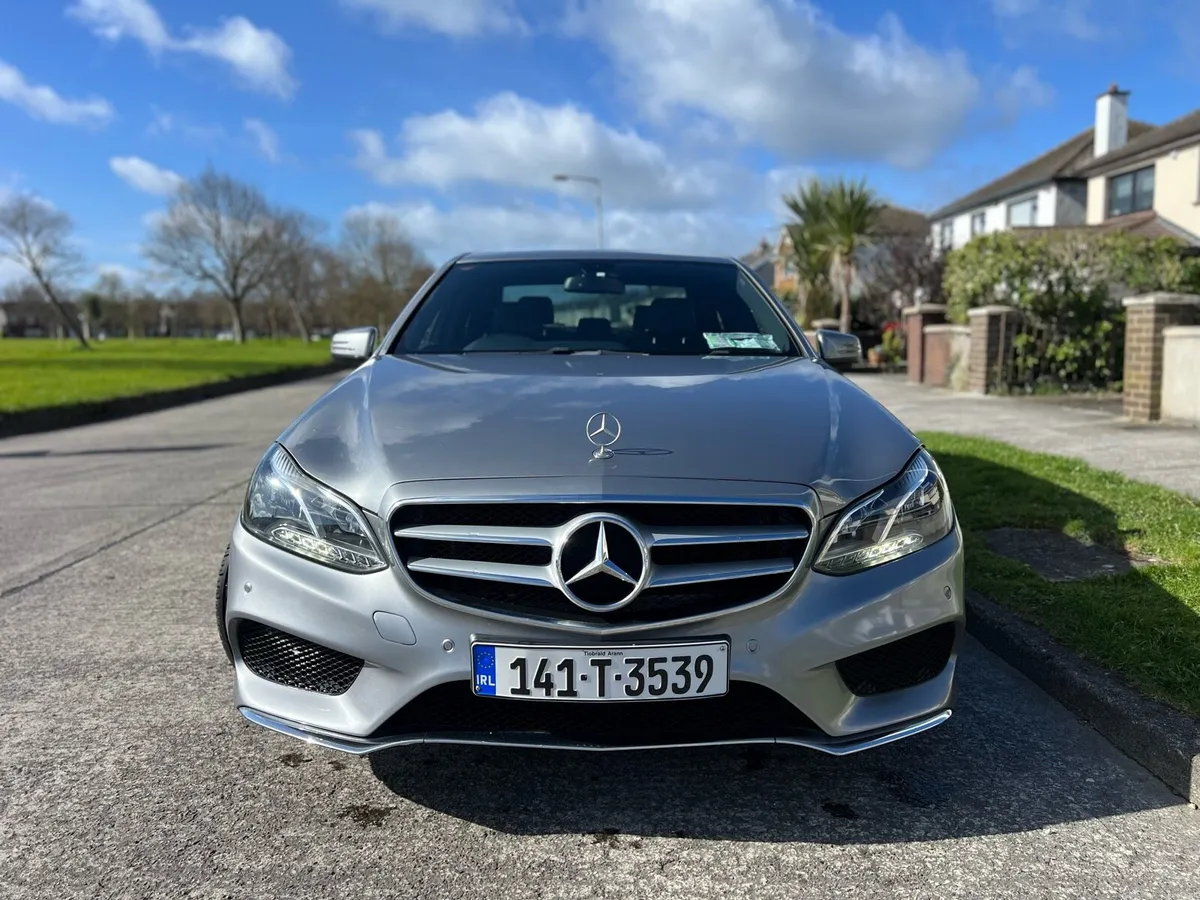Mercedes Benz E 220 CDI (AMG) - Image 2