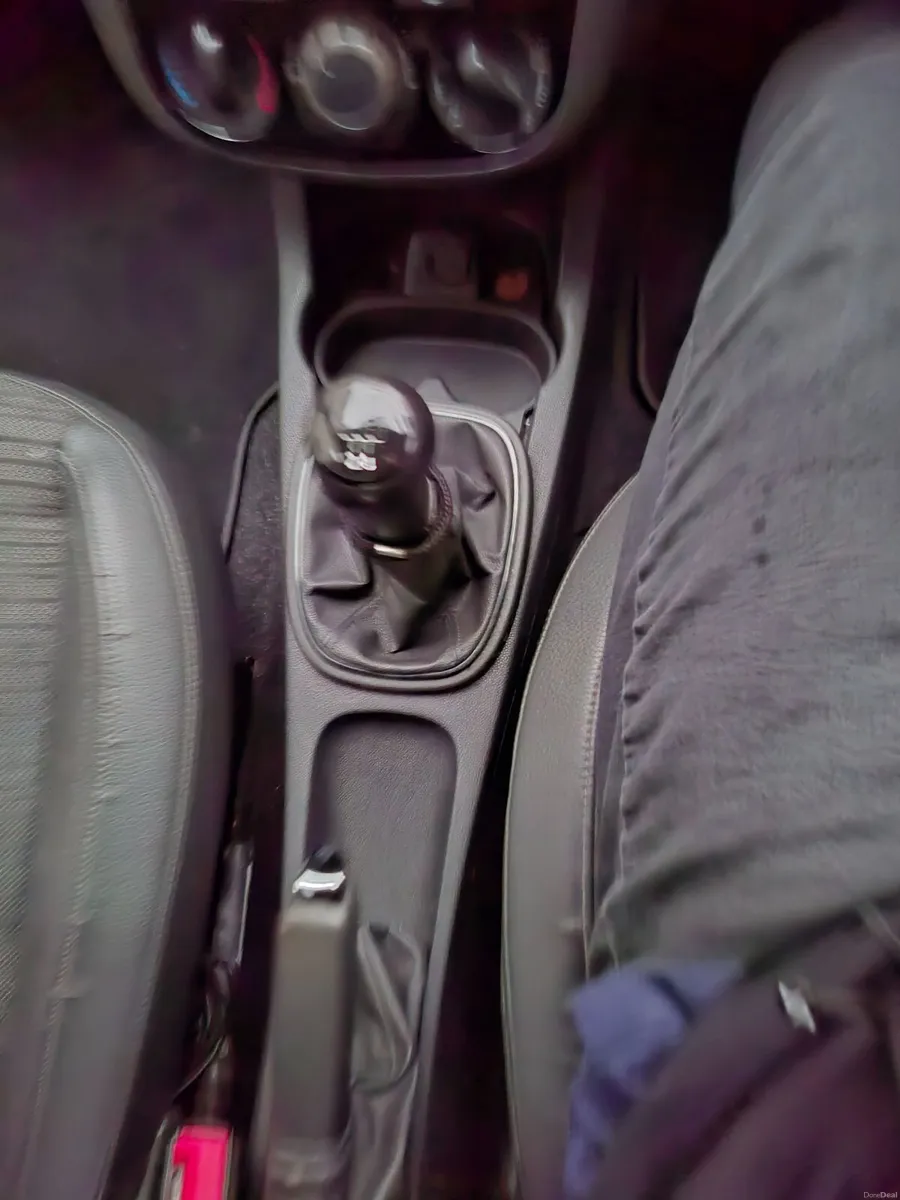 Vauxhall Corsa 2014 1.2 Petrol Excite - Image 6