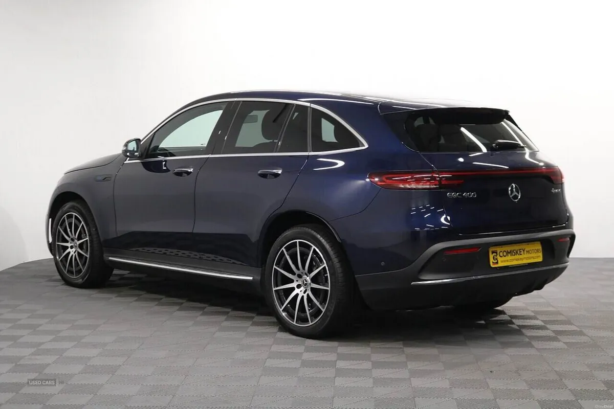 Mercedes-Benz EQC 400 AMG Line - Image 4