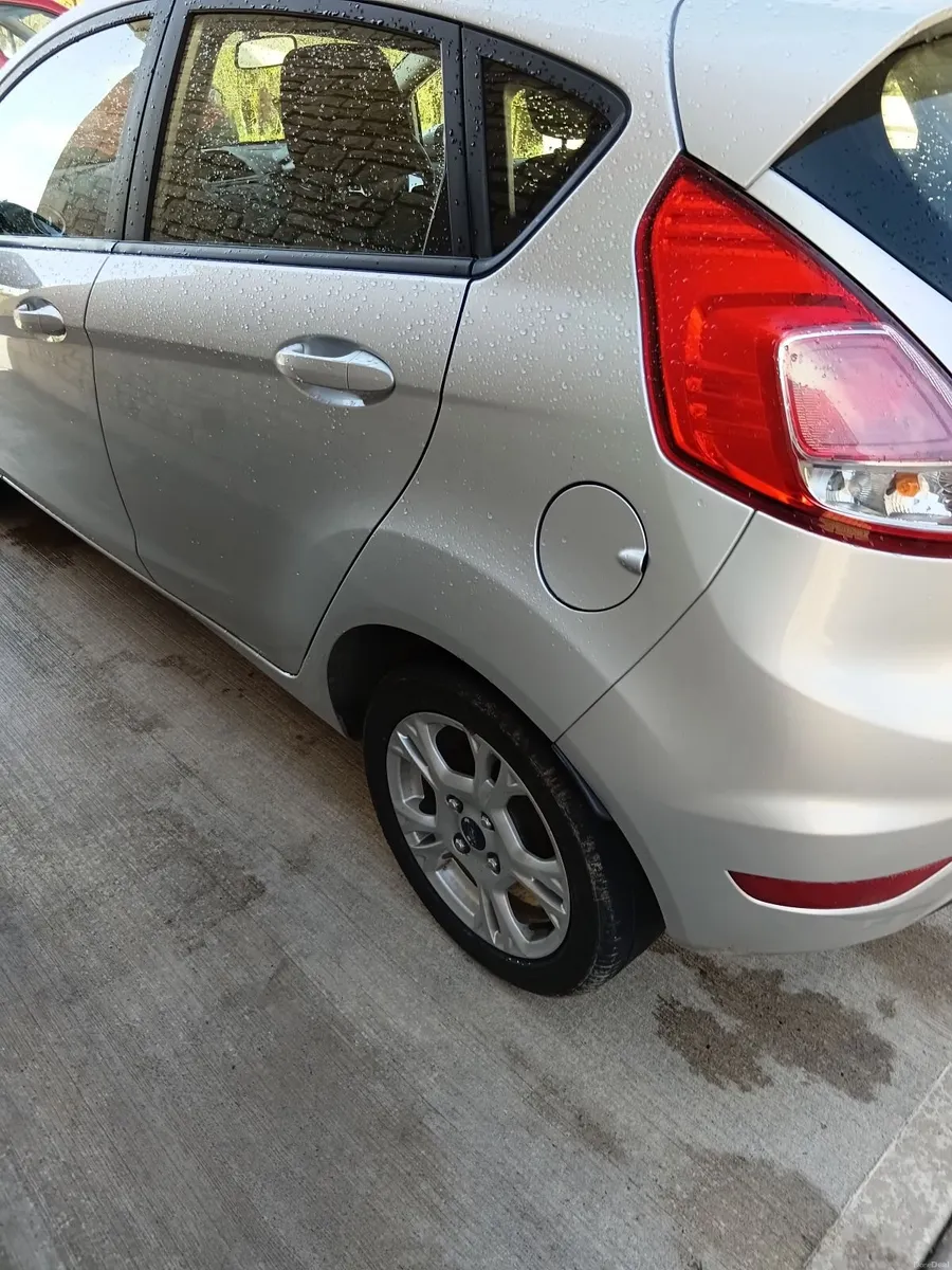 Ford Fiesta 2016 - Image 4