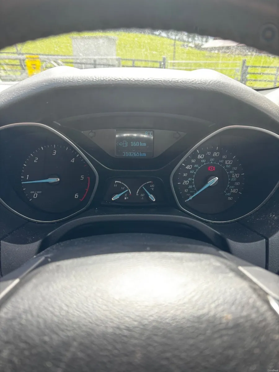 Ford Focus 2012 - Image 4