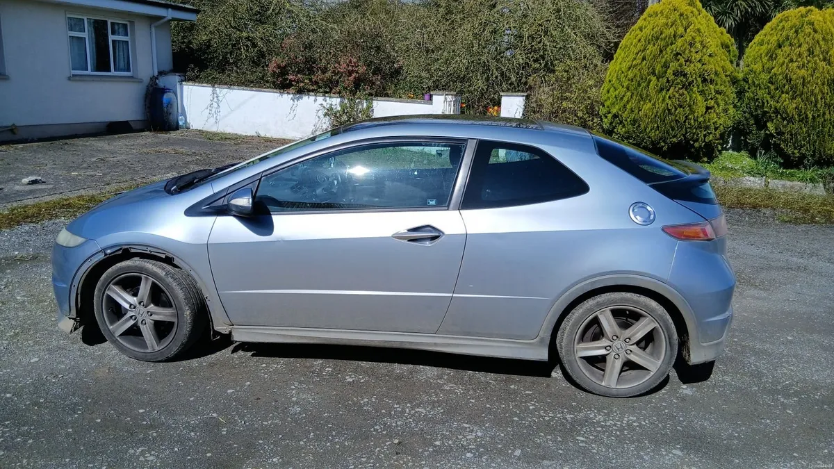Honda Civic 2009 - Image 3