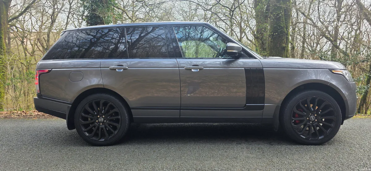 Land Rover Range Rover 2017 - Image 1