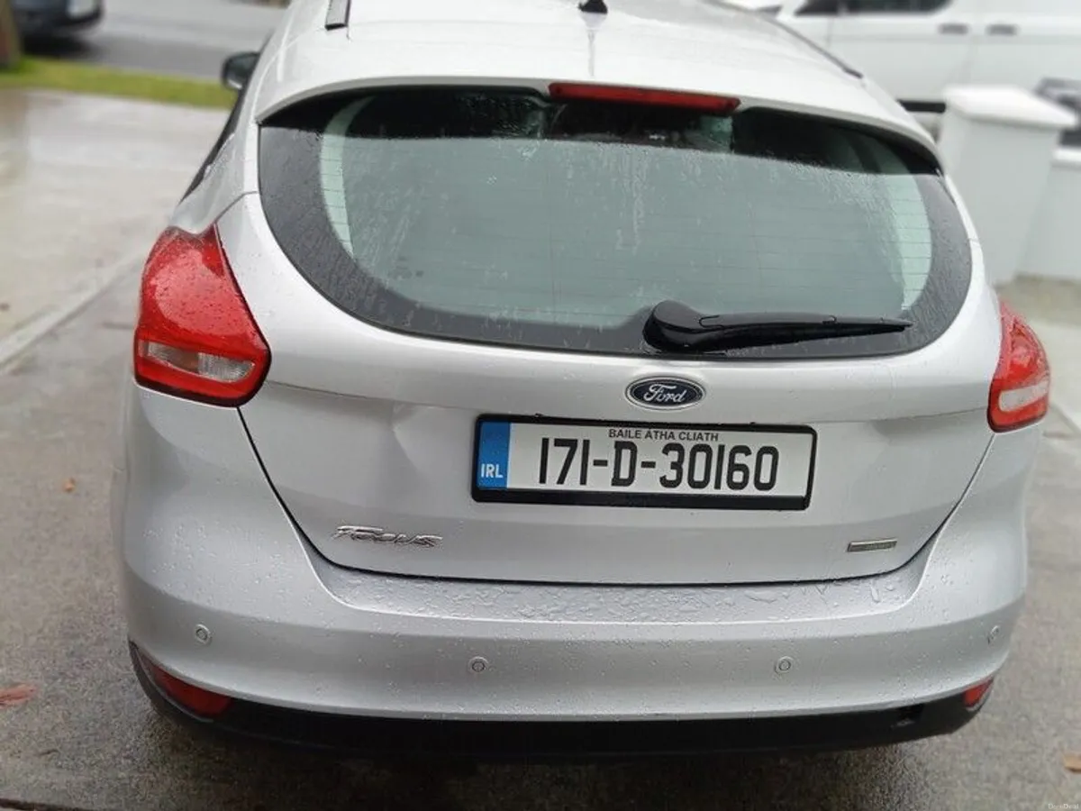 2017 Ford Focus titanium - Image 4