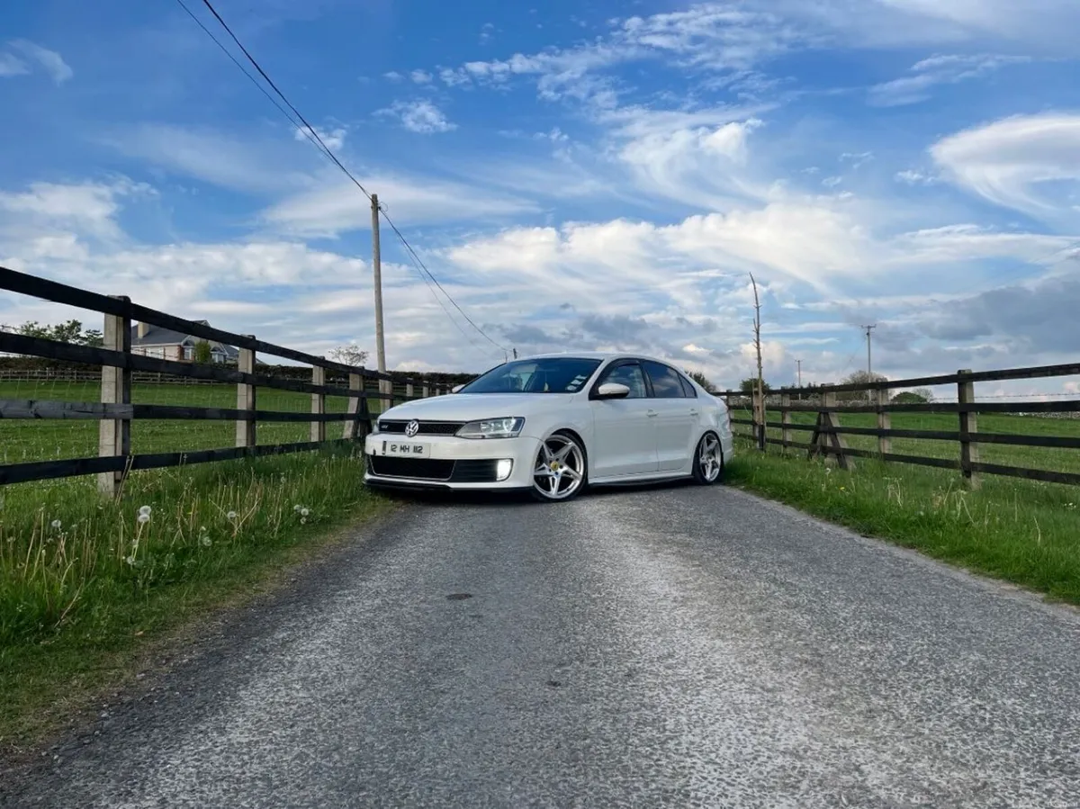 Vw Jetta - Image 2