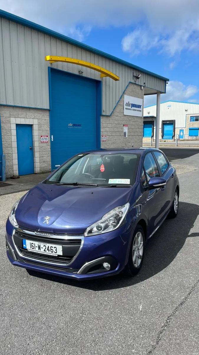 Peugeot 208 2016 - Image 3