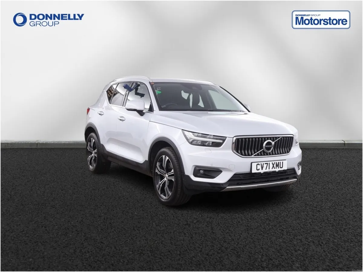 Volvo XC40 Estate Inscription Pro - Image 1