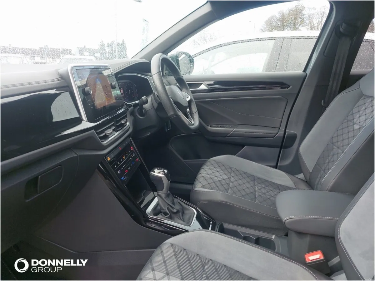 Volkswagen T-roc Hatchback R-Line - Image 2