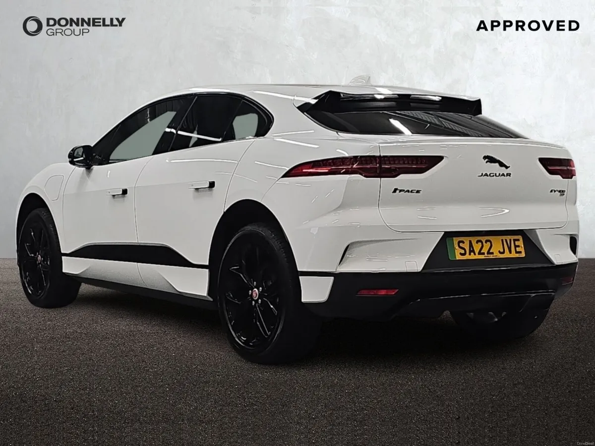 Jaguar I-PACE Estate Special Editions HSE Black - Image 2