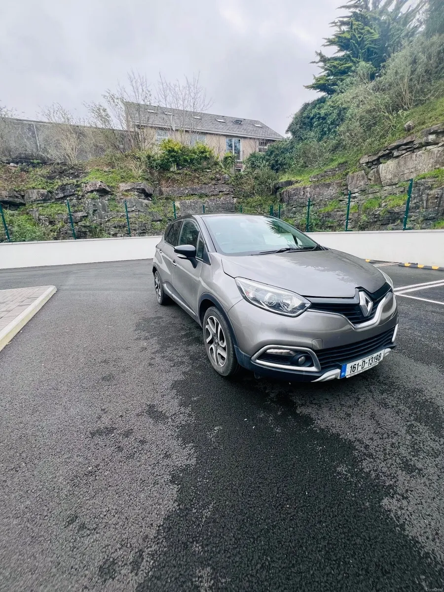 Renault Captur 2016 - Image 1