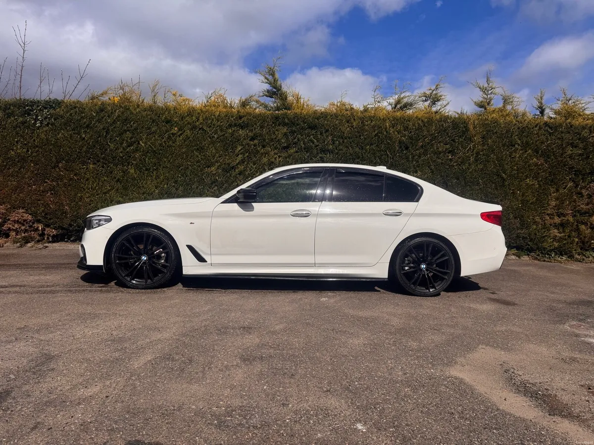BMW 520d m sport - Image 4