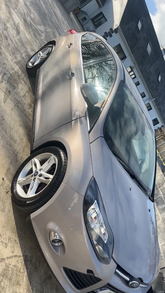 Ford Focus 2011 - Image 4
