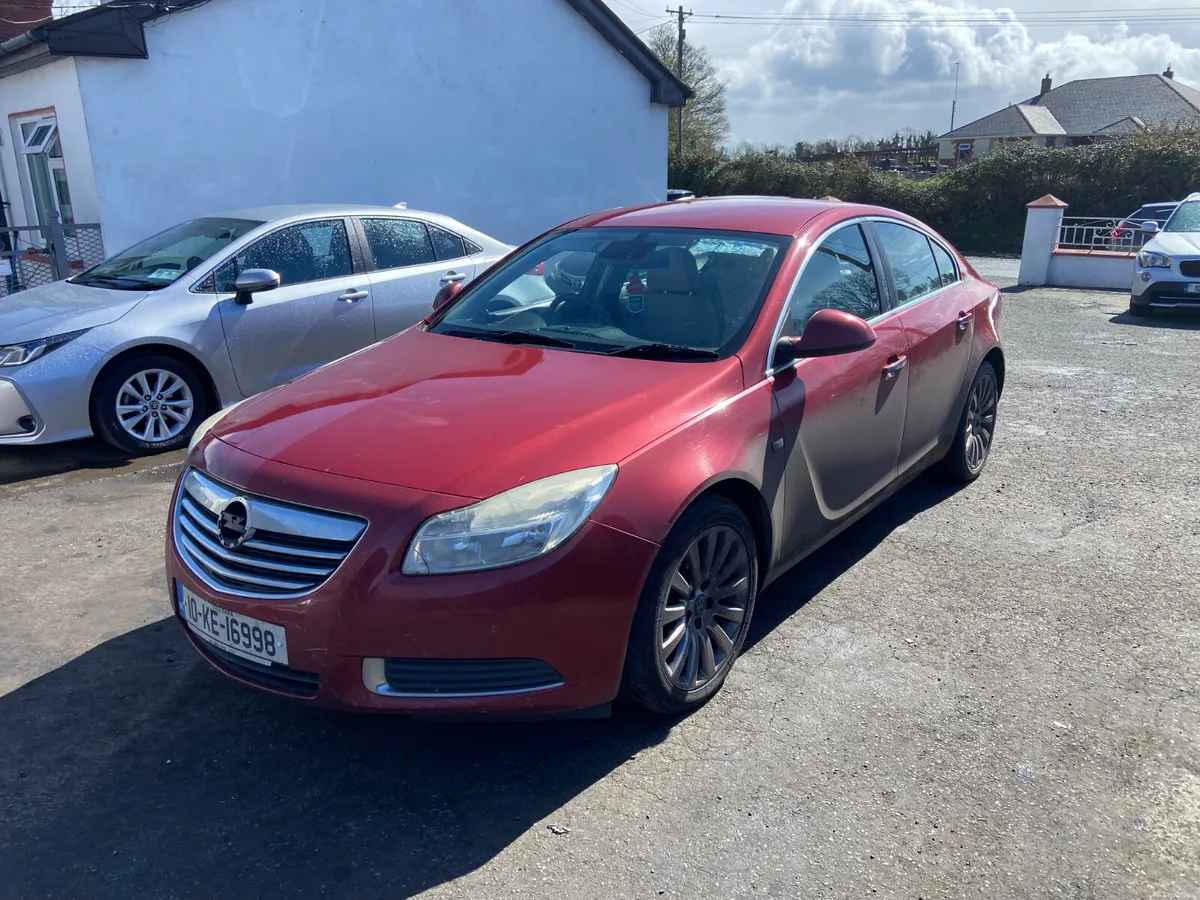 Vauxhall Insignia 2010 - Image 1