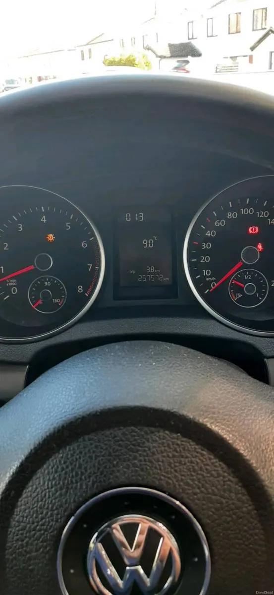 2011 VOLKSWAGEN Golf LT 1.2TSI - Image 4