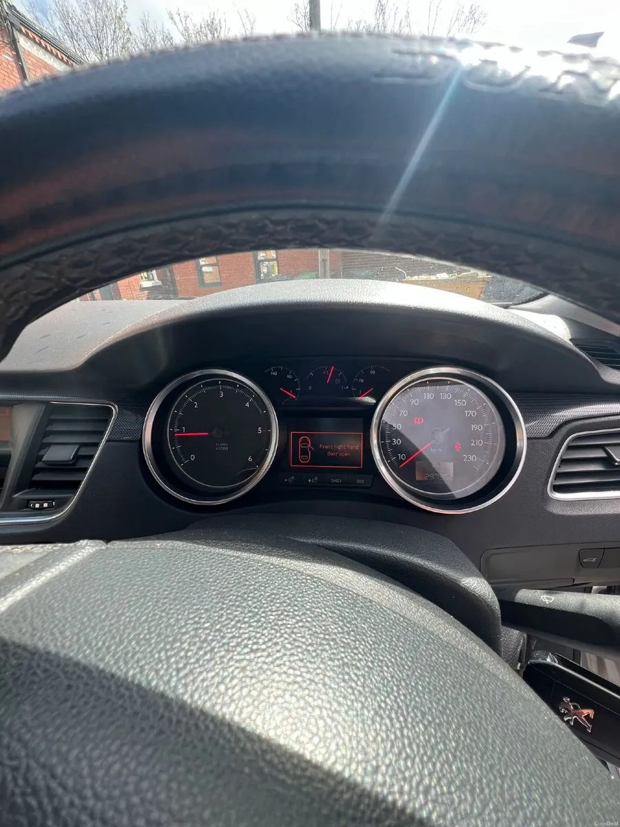 Peugeot 508 2011 - Image 3