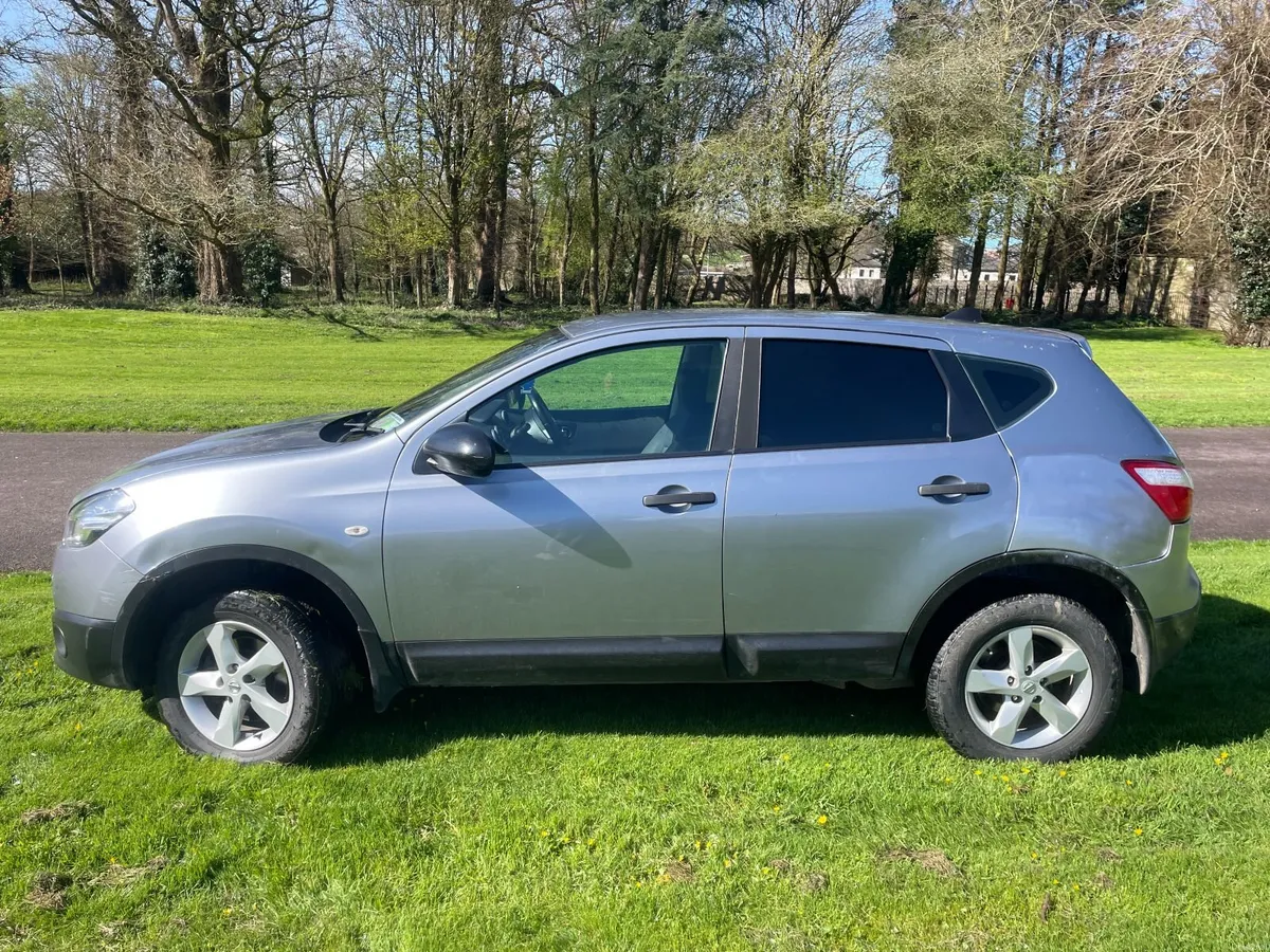 Nissan Qashqai 2011 - Image 4