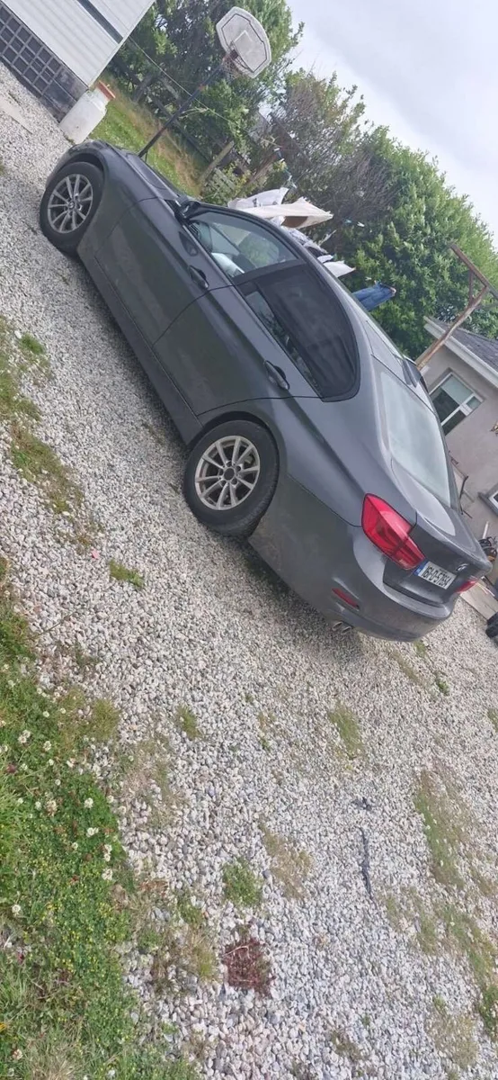 BMW 3-Series 2016 - Image 4