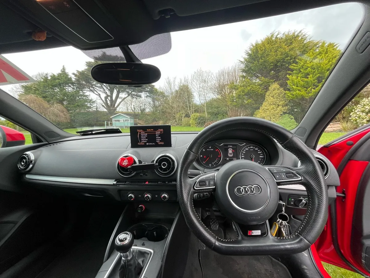 Audi a3 saloon s line - Image 6