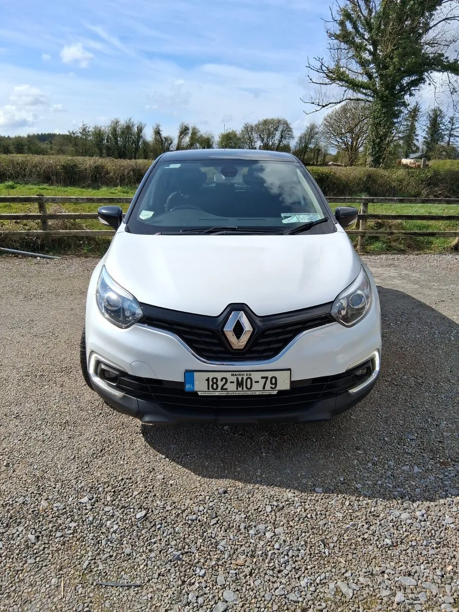 Renault Captur - Image 1