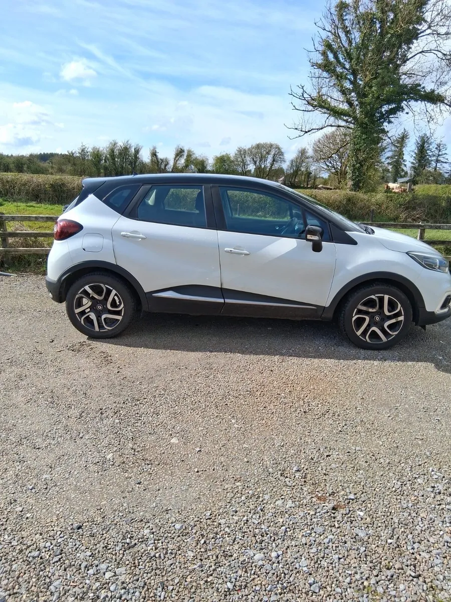 Renault Captur - Image 3