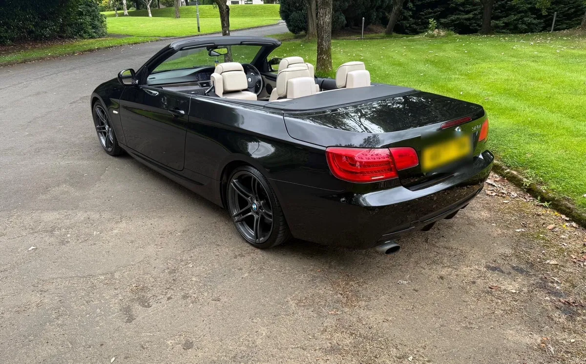 BMW 3-Series 2012 - Image 4