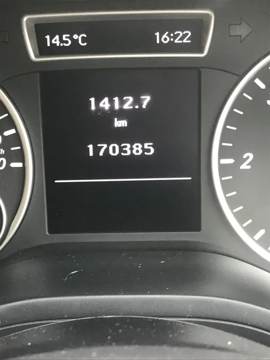 Mercedes B180 - Image 4