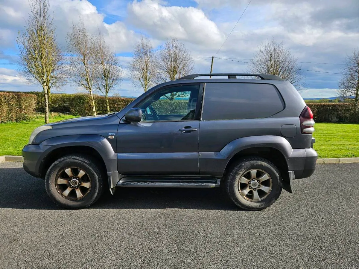 Toyota Landcruiser - Image 3